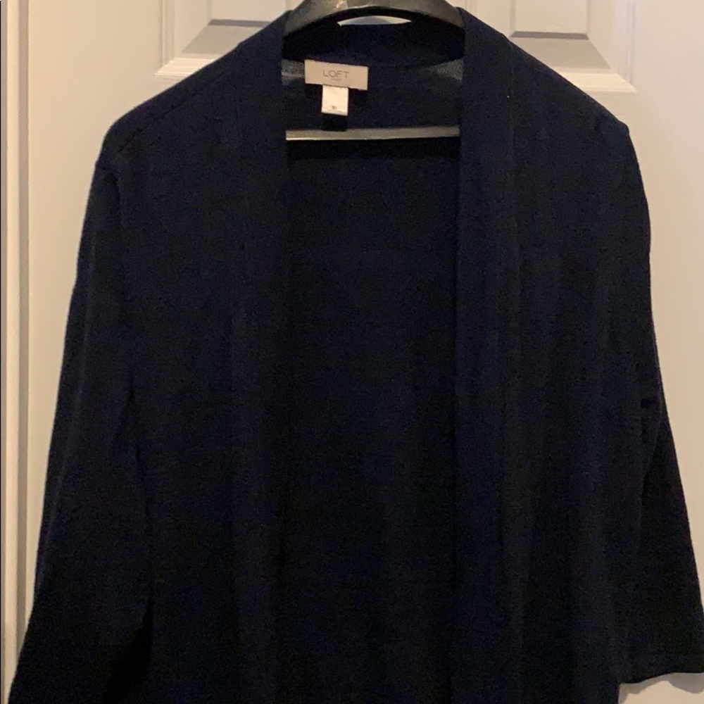 Dark blue cardigan with 3/4 sleeves